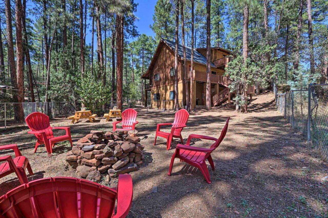 Strawberry Cabin With 2-Story Deck Dogs Welcome! Pine Exterior photo